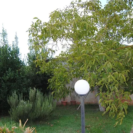 Bed & Breakfast Arenosu25 *